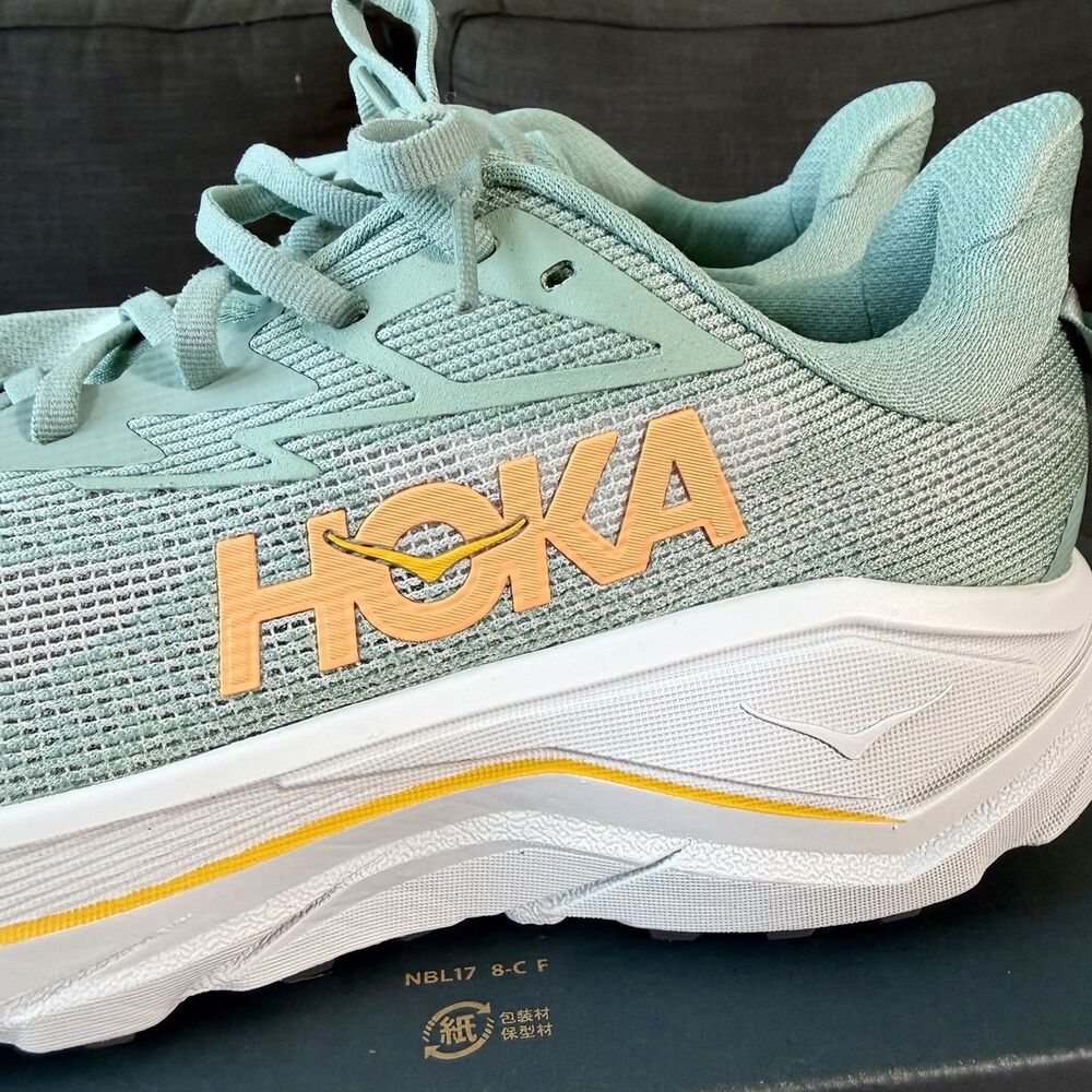 Hoka One One Challenger 8 Jade Cosmic Green Trail Running Shoes Women's 10D Wide - Picture 8 of 12